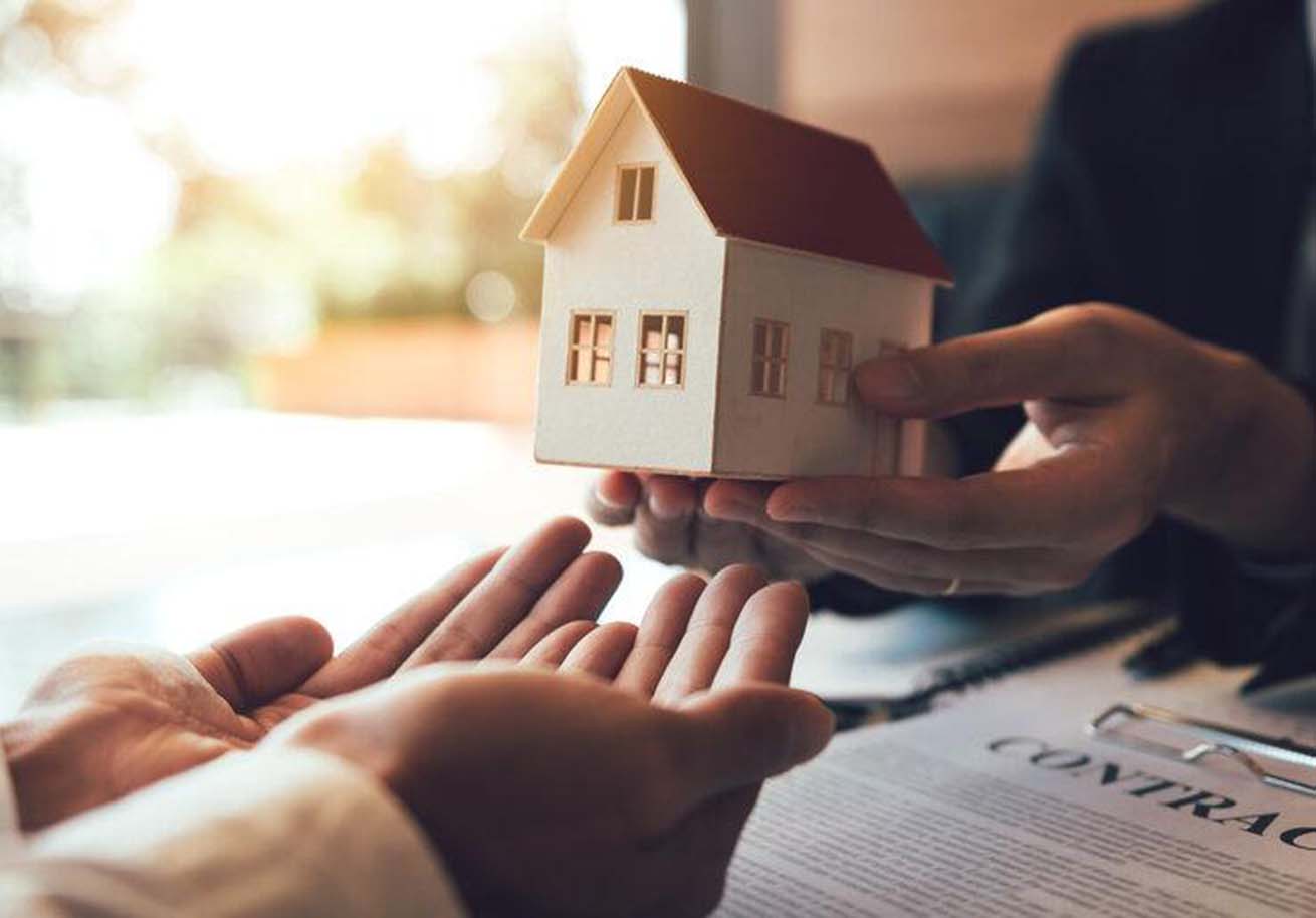 Entscheidender Leitfaden für einen erfolgreichen Immobilienverkauf: Von der Motivation bis zur finanziellen Planung